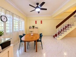 Blk 336 Jurong East Avenue 1 (Jurong East), HDB Executive #637824711